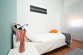 Private room for rent for €480 per month in Rimini, Via Alessandro Gambalunga