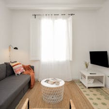 Apartment for rent for €1,900 per month in Barcelona, Carrer de la Lluna