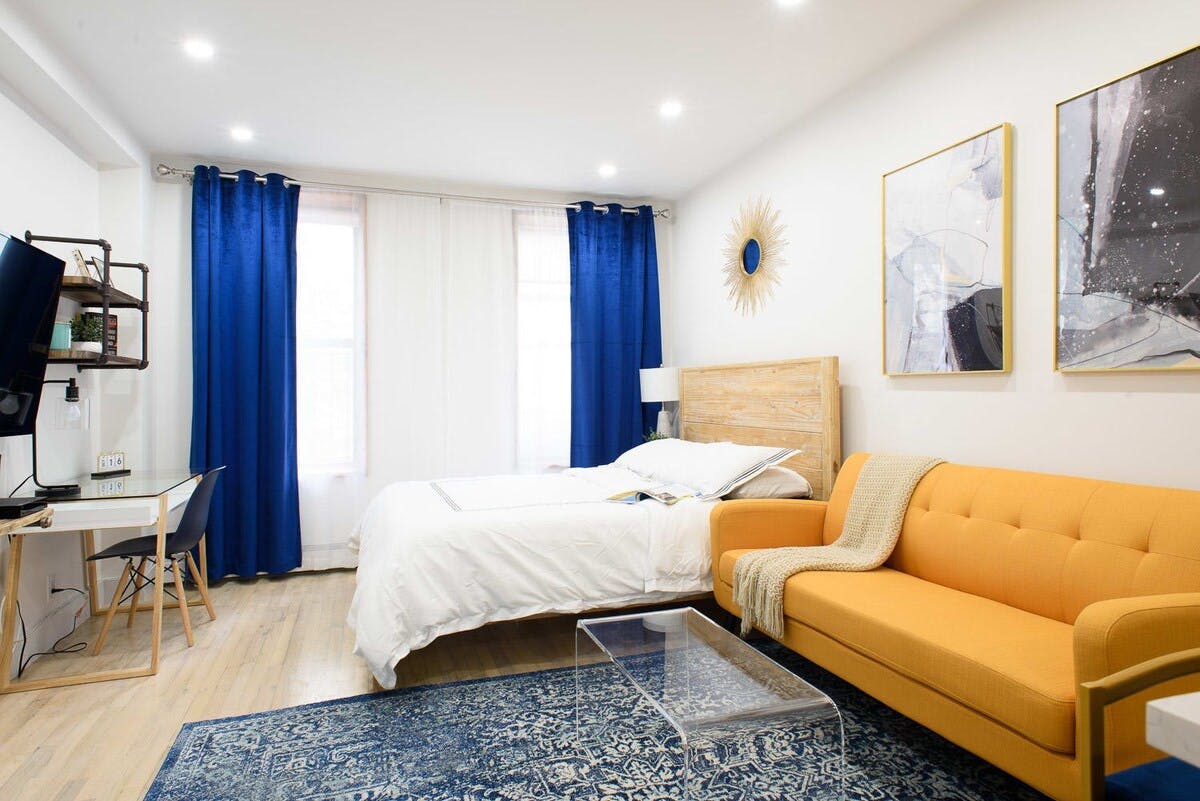 York Ave, New York City, NY preview