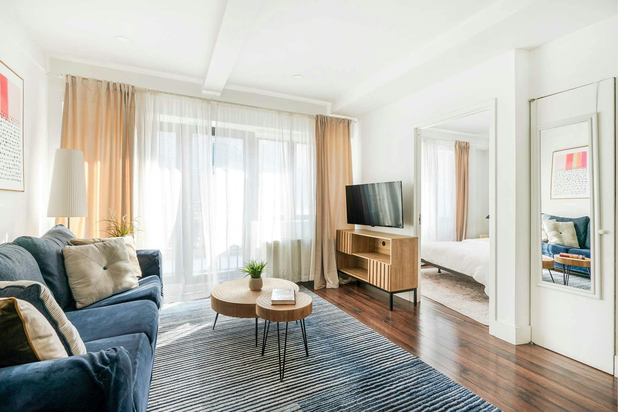 9th Ave, New York City, NY preview