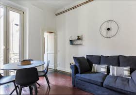 Apartment for rent for €2,500 per month in Milan, Via Luigi Settembrini