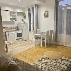 公寓 正在以 €1,380 的月租出租，其位于 Nice, Rue Barbéris