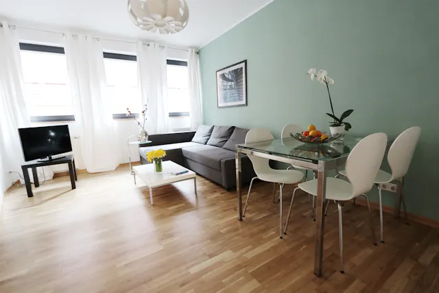 1-Bedroom Apartment in Auguststraße, Berlin (1412847) room image 2