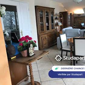 Privé kamer te huur voor € 950 per maand in Vétraz-Monthoux, Impasse du Col de la Faucille