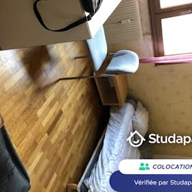 Privé kamer te huur voor € 440 per maand in Chambéry, Boulevard Gambetta