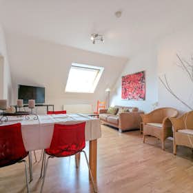Apartment for rent for €1,850 per month in Hannover, Kramerstraße