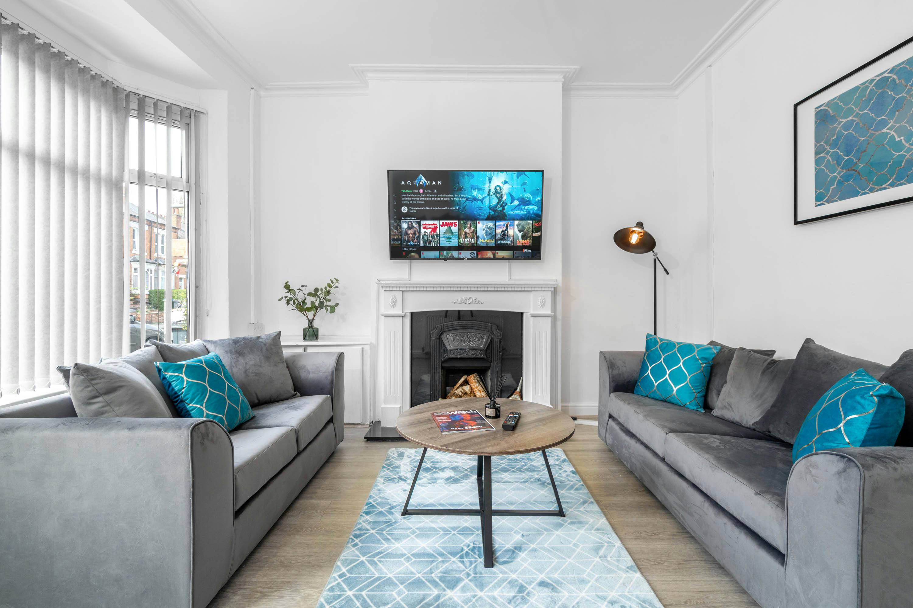 Dom do wynajęcia za 2954 € miesięcznie w mieście Smethwick, Thimblemill Road