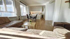 Wohnung zu mieten für 1.700 € pro Monat in Antwerpen, Onafhankelijkheidslaan