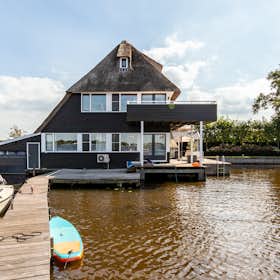 Haus for rent for 4.595 € per month in Loosdrecht, Nieuw-Loosdrechtsedijk