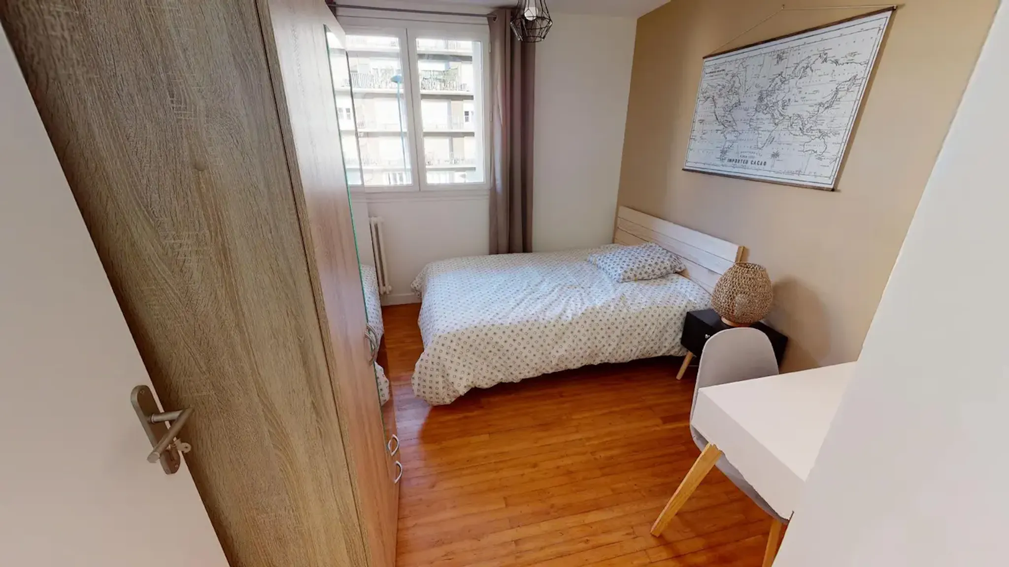 Rue Mayen, Grenoble preview
