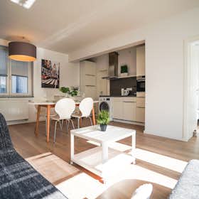 公寓 正在以 €1,995 的月租出租，其位于 Köln, Bismarckstraße