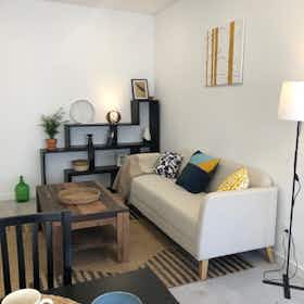 Apartment for rent for €1,400 per month in Tomar, Rua dos Moinhos