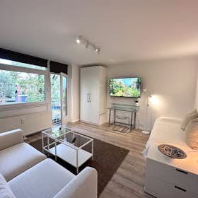 单间公寓 正在以 €1,390 的月租出租，其位于 Hamburg, Grelckstraße