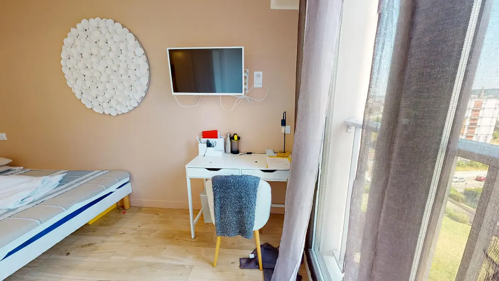 Rue Parmentier, Rouen preview