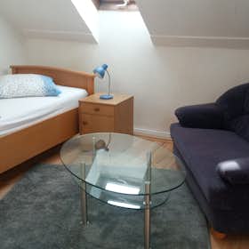 Отдельная комната сдается в аренду за 990 € в месяц в Dortmund, Lütgendortmunder Straße