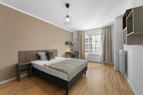 Private room for rent for €820 per month in Berlin, Friedrichstraße
