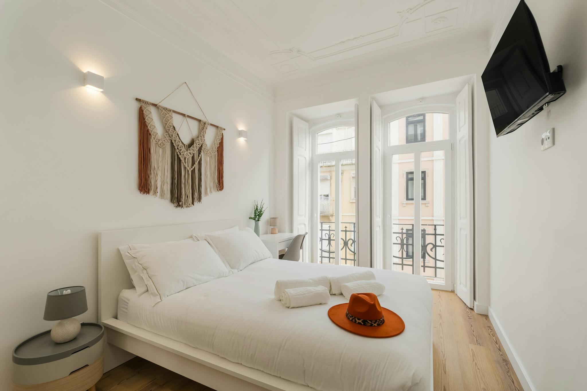 Rua Morais Soares, Lisbon preview