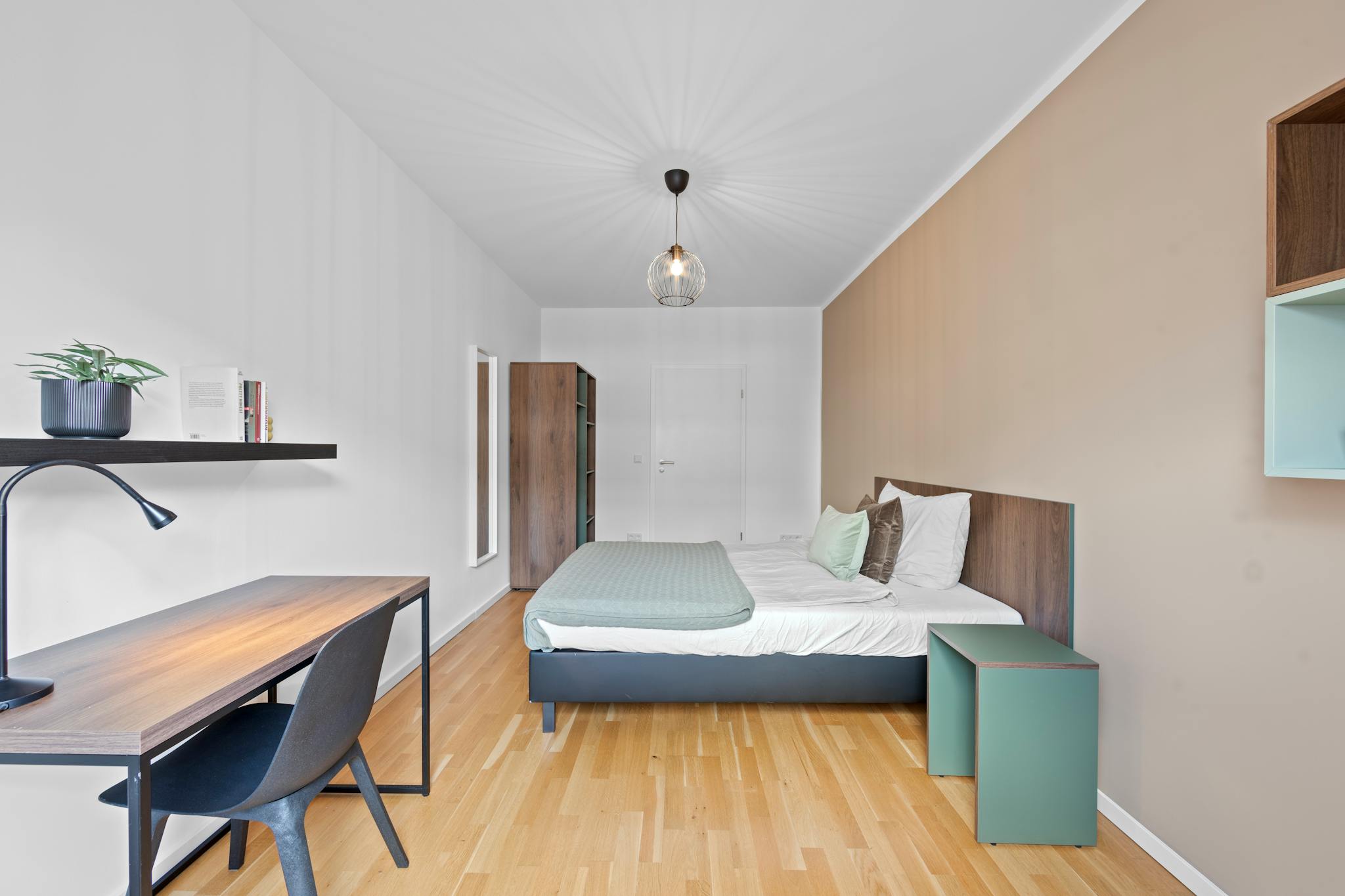 Friedrichstraße, Berlin preview