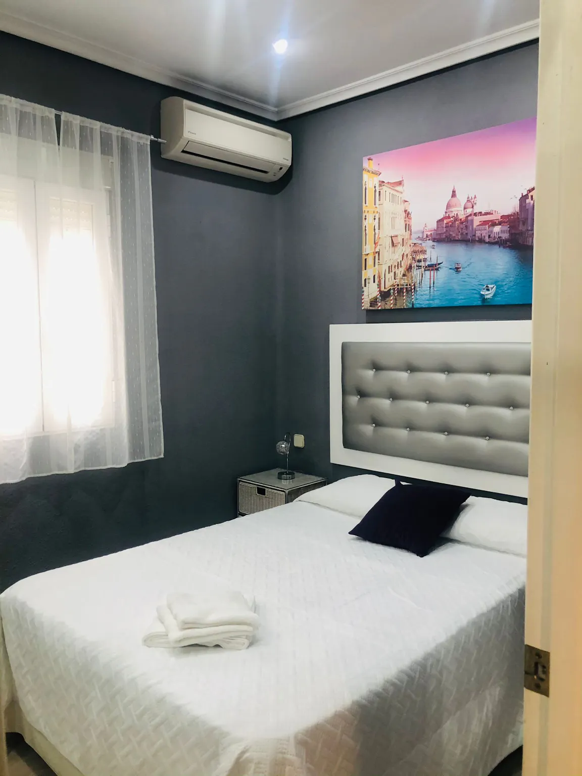 1-Bedroom Apartment in Calle Jerónima Llorente, Madrid (1418582) ROOM 4