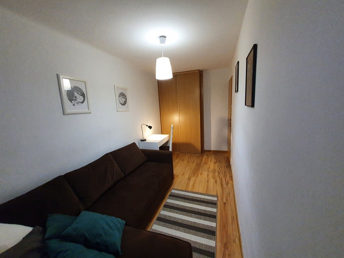 ulica Grzybowska, Warsaw preview