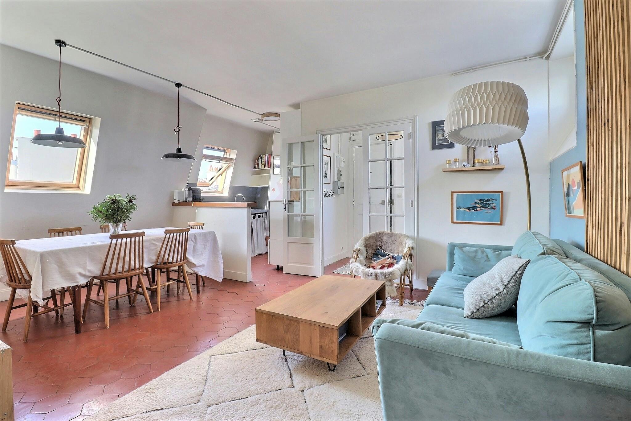 Apartment for rent for €2,750 per month in Paris, Rue Pierre Semard