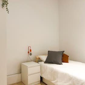 Приватна кімната за оренду для 420 EUR на місяць у Barcelona, Carrer la Rambla