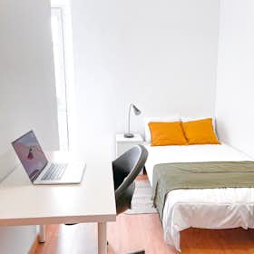 Private room for rent for €620 per month in Barcelona, Carrer la Rambla