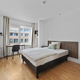 WG-Zimmer for rent for 800 € per month in Berlin, Mohrenstraße