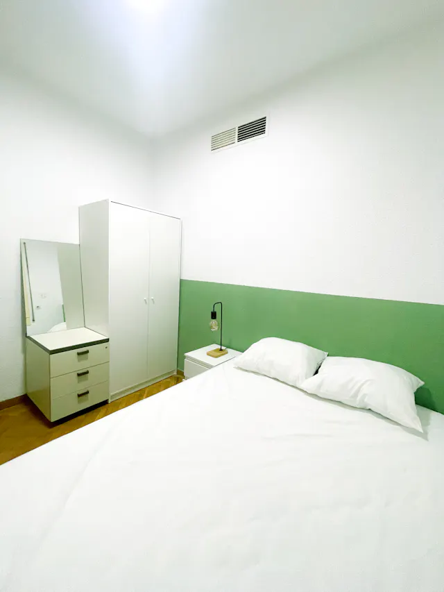 Private room in Carrer de Calvet, Barcelona (1420921) room image 2