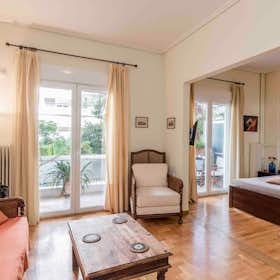 Appartement te huur voor € 800 per maand in Athens, Smolenski 6