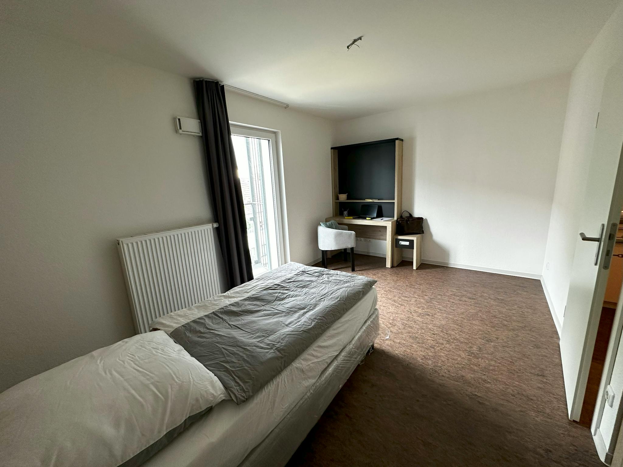 Hamburger Berg, Hamburg preview