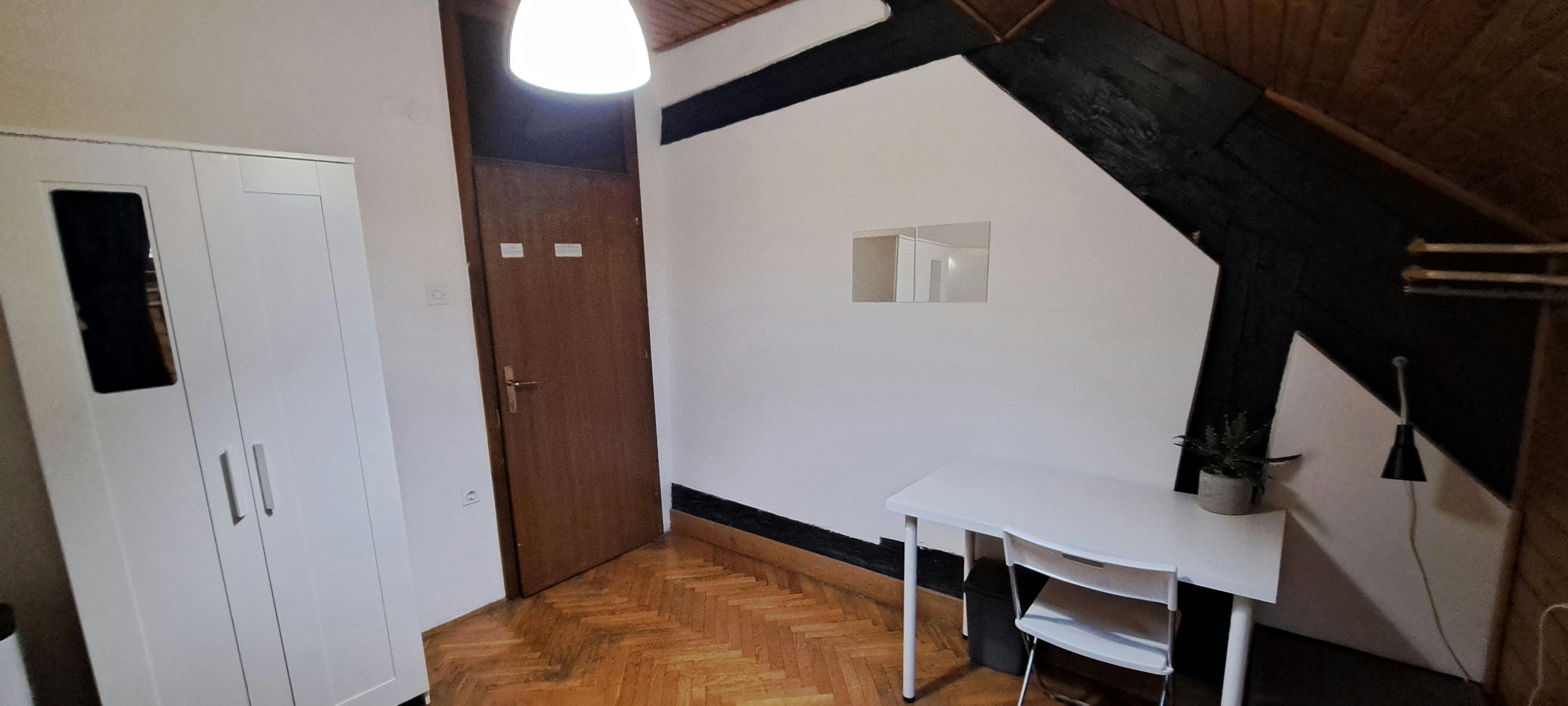Single room Ljubljana, 11m² — photo 11
