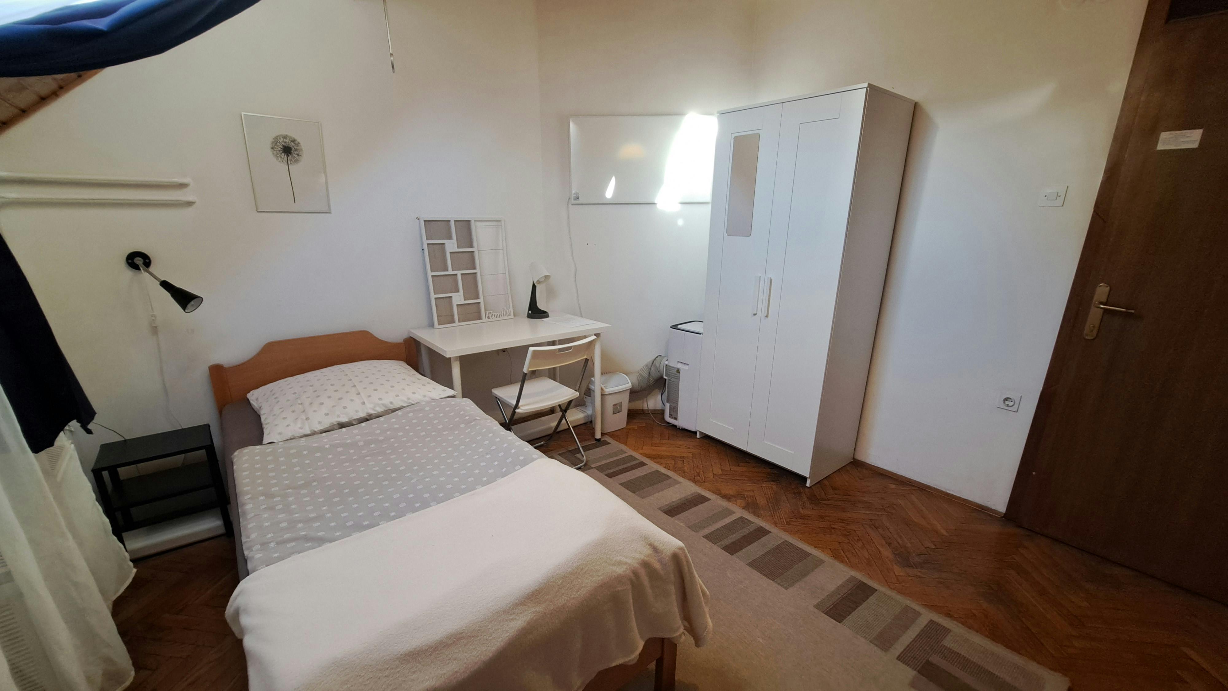 Single room Ljubljana, 11m² — photo 27