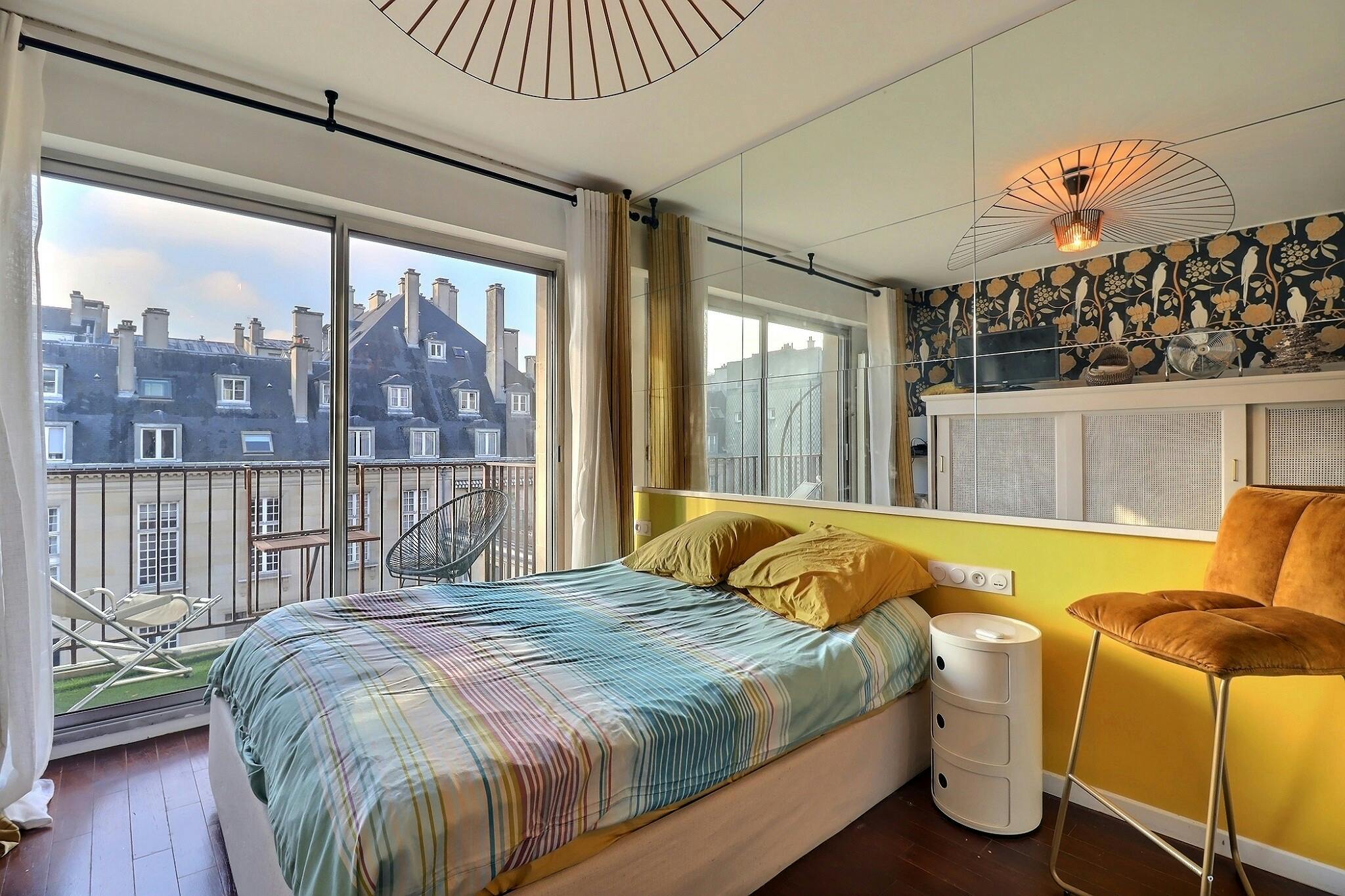 Rue des Haudriettes, Paris preview