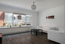 Appartement te huur voor € 5.050 per maand in Hoofddorp, Marktplein