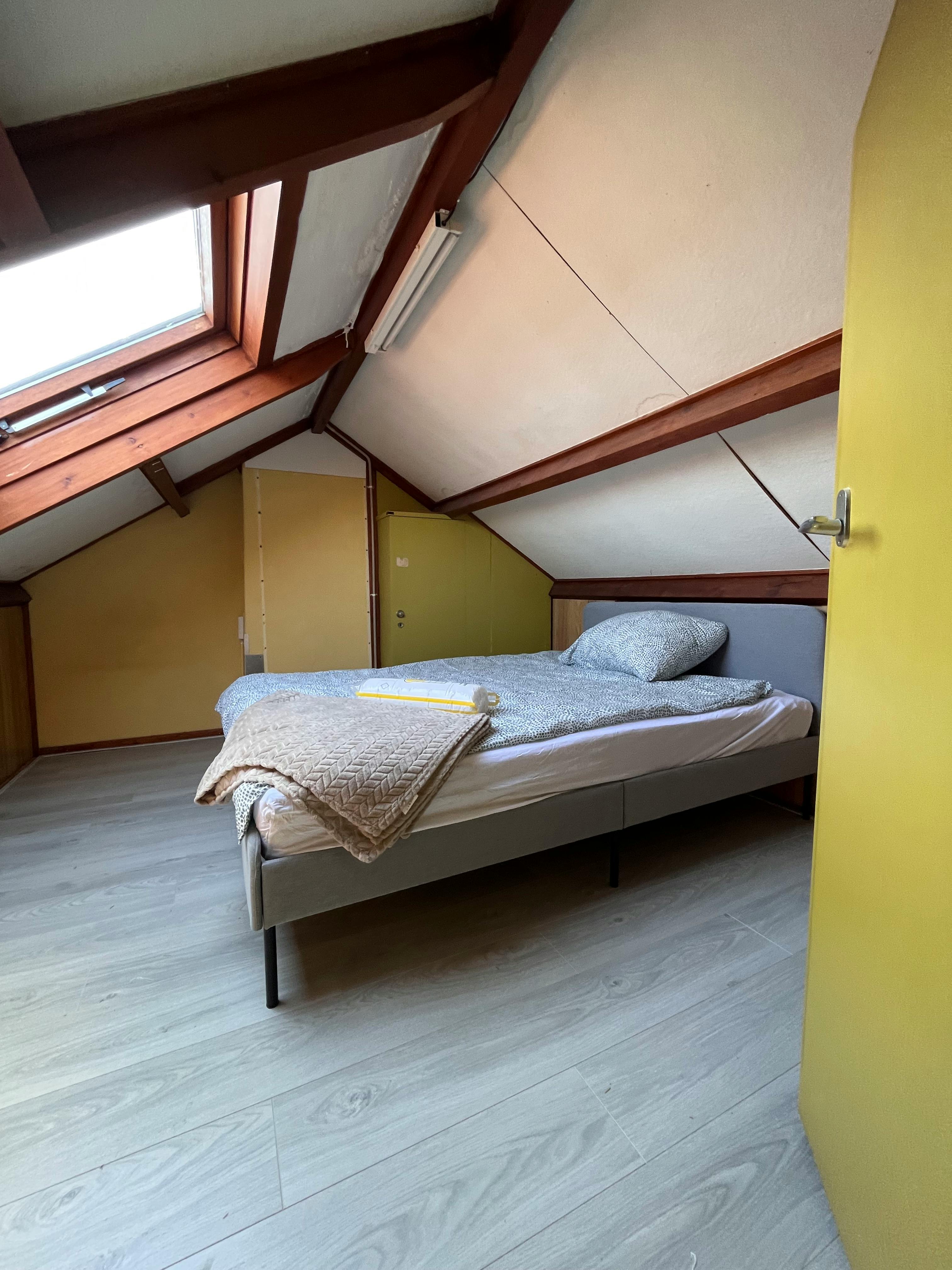 Woning aan Tutein Noltheniusplein, Purmerend