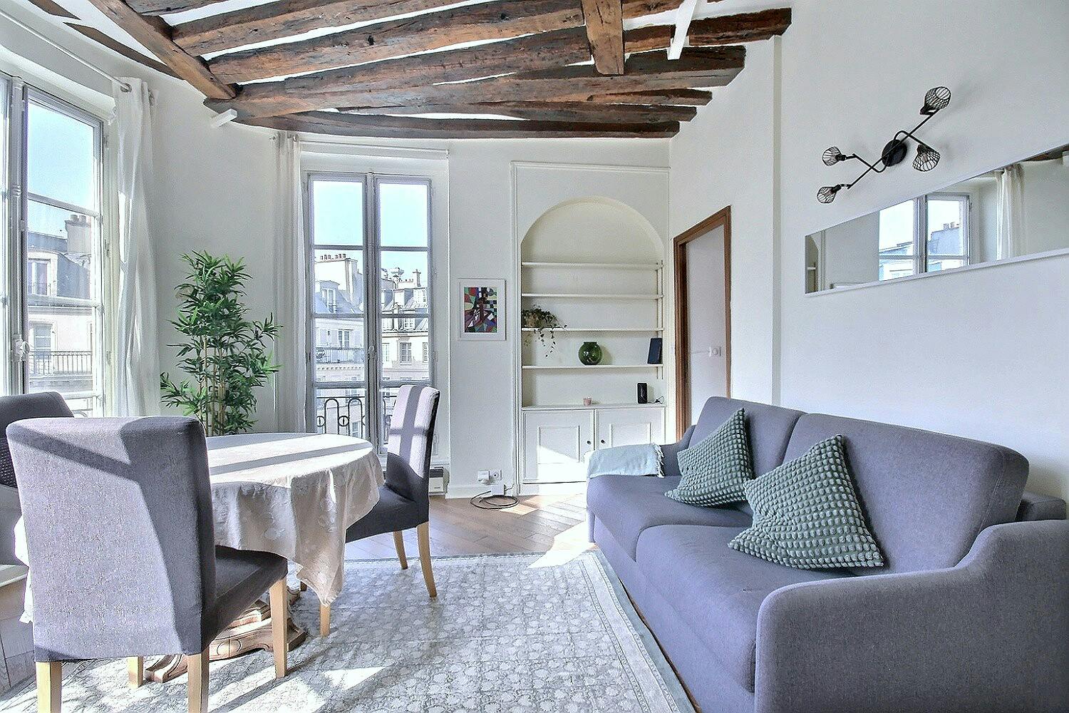 Rue Dauphine, Paris preview