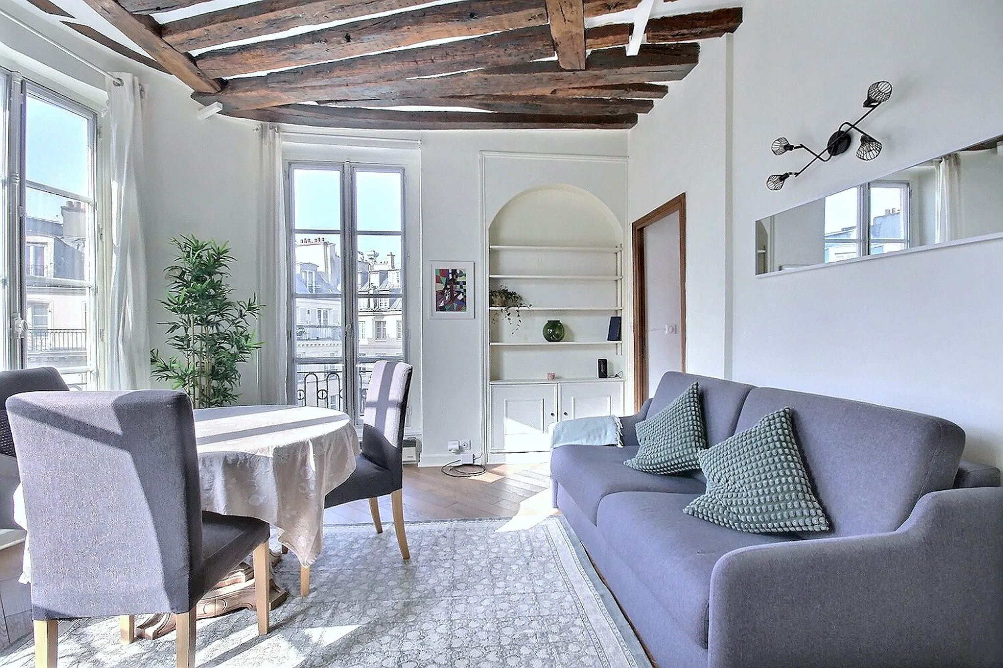 Rue Dauphine, Paris preview