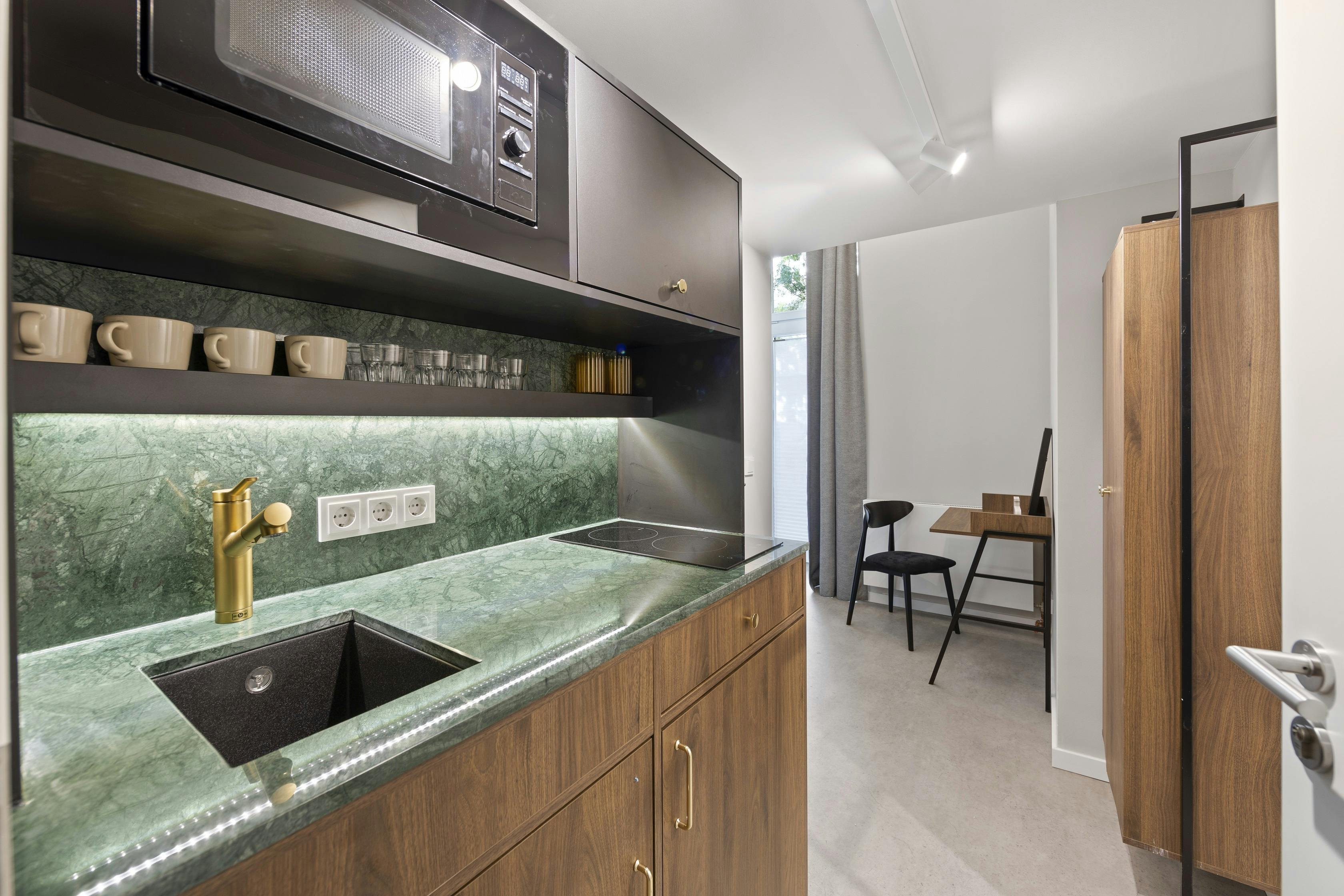 preview gallery tile