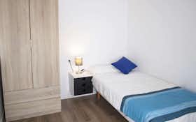 Общая комната сдается в аренду за 290 € в месяц в Moncada, Calle de la Virgen de los Dolores