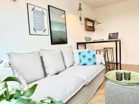 Appartement te huur voor € 980 per maand in Essen, Steinbeck