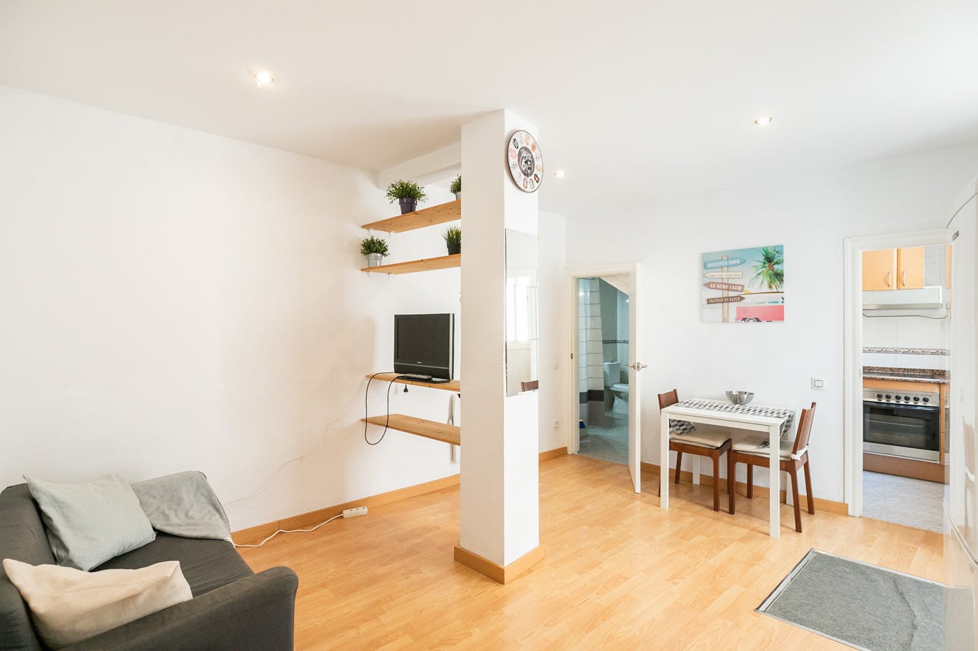 Apartamento en alquiler por 1050 € al mes en Barcelona, Carrer de Melcior de Palau