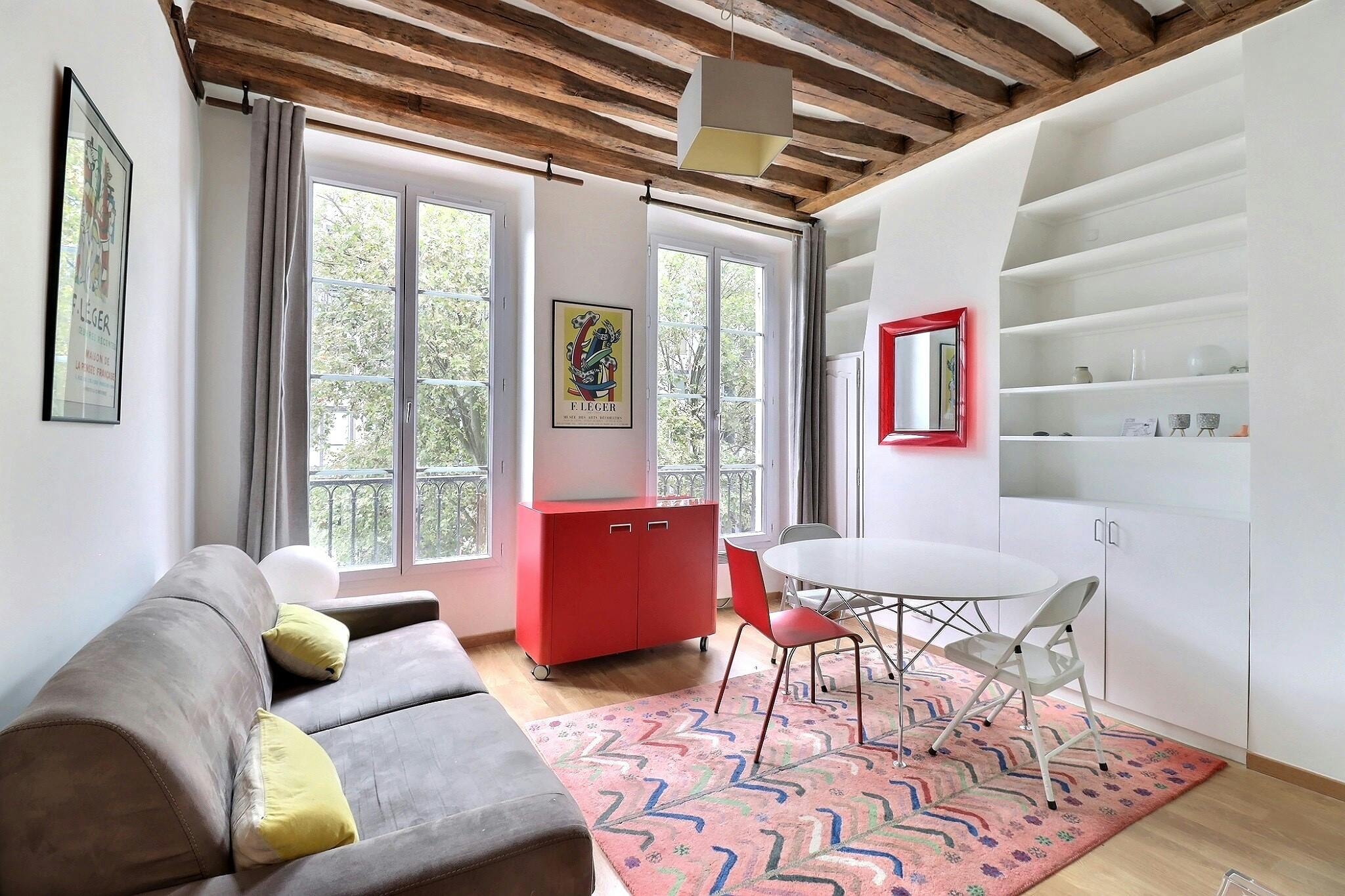 Studio in Paris
