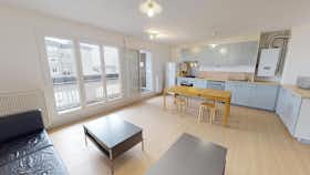 Отдельная комната сдается в аренду за 445 € в месяц в Nantes, Allée de la Martinique