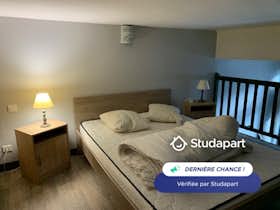 公寓 正在以 €530 的月租出租，其位于 Limoges, Avenue Garibaldi