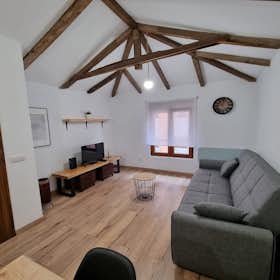 Appartement te huur voor € 1.103 per maand in Gijón, Calle Covadonga