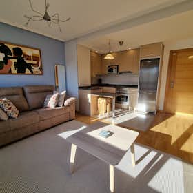 Apartamento para alugar por € 2.048 por mês em Soto del Barco, Calle de la Ardora