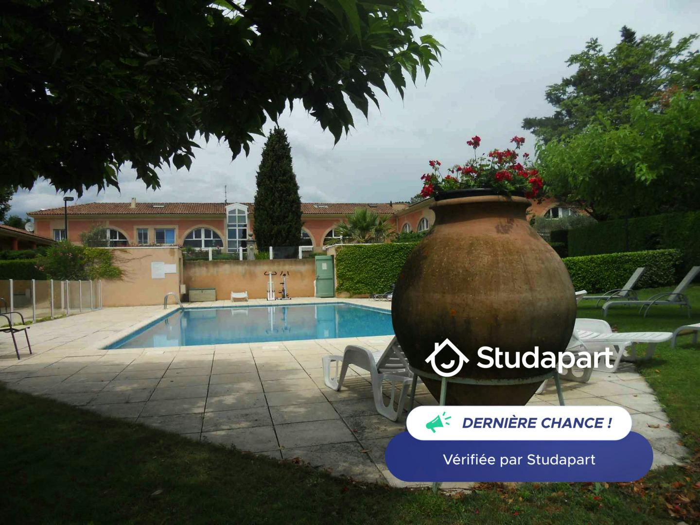 Lägenhet att hyra för 900 € i månaden i Aix-en-Provence, Chemin de Bouenhoure
