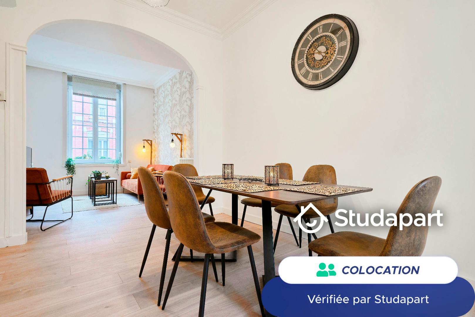 Private room for rent on Rue Descartes, Lille - Vue 5