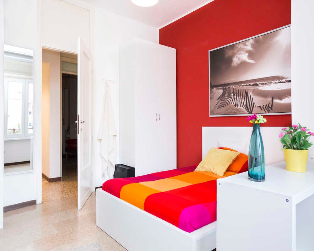 Viale Carlo Espinasse, Milan preview